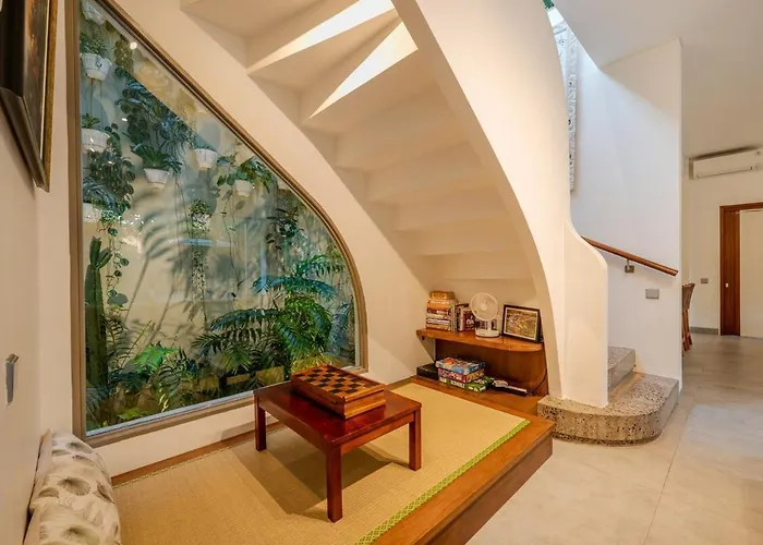 Labri Bali Luxury 4br Near Apartment *
