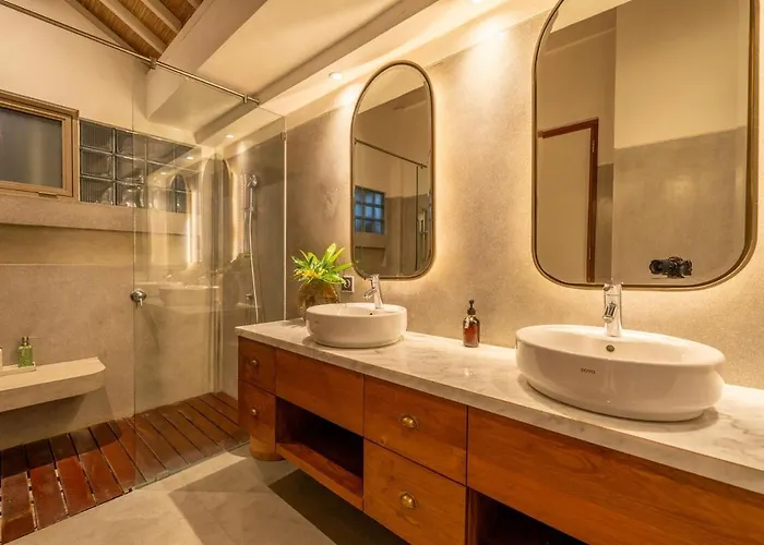 Labri Bali Luxury 4br Near Canggu (Bali)