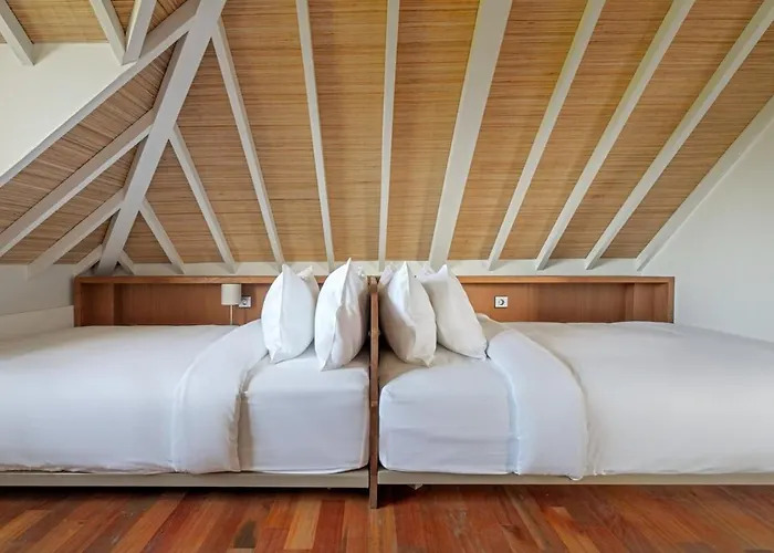 Labri Bali Luxury 4br Near