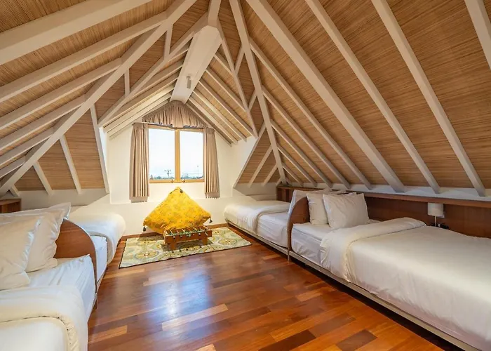 Labri Bali Luxury 4br Near Canggu (Bali)