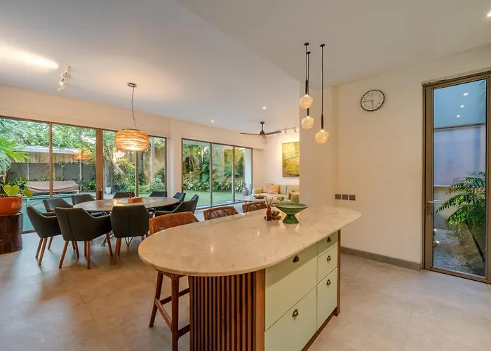 Labri Bali Luxury 4br Near Apartment *
