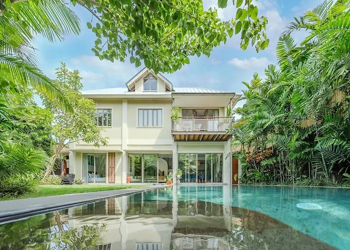Labri Bali Luxury 4br Near Apartment Canggu