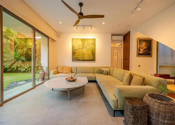 Labri Bali Luxury 4br Near Apartment Canggu (Bali)