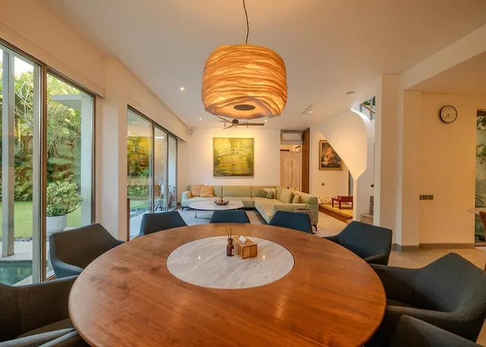 Labri Bali Luxury 4br Near *