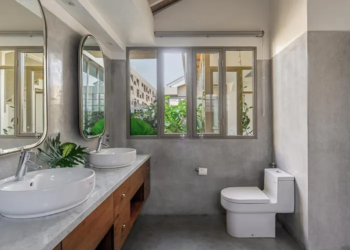 Labri Bali Luxury 4br Near