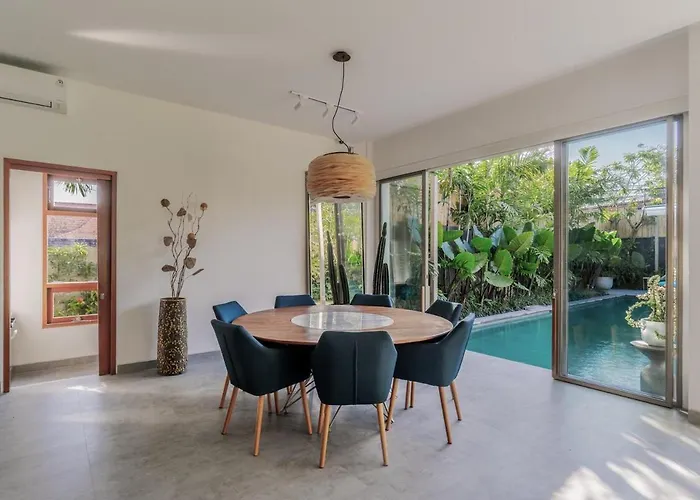 Apartment Labri Bali Luxury 4br Near Canggu
