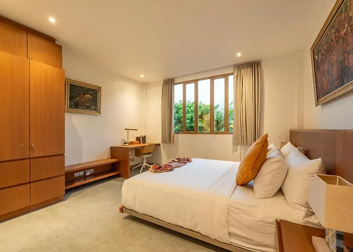 Labri Bali Luxury 4br Near Apartment